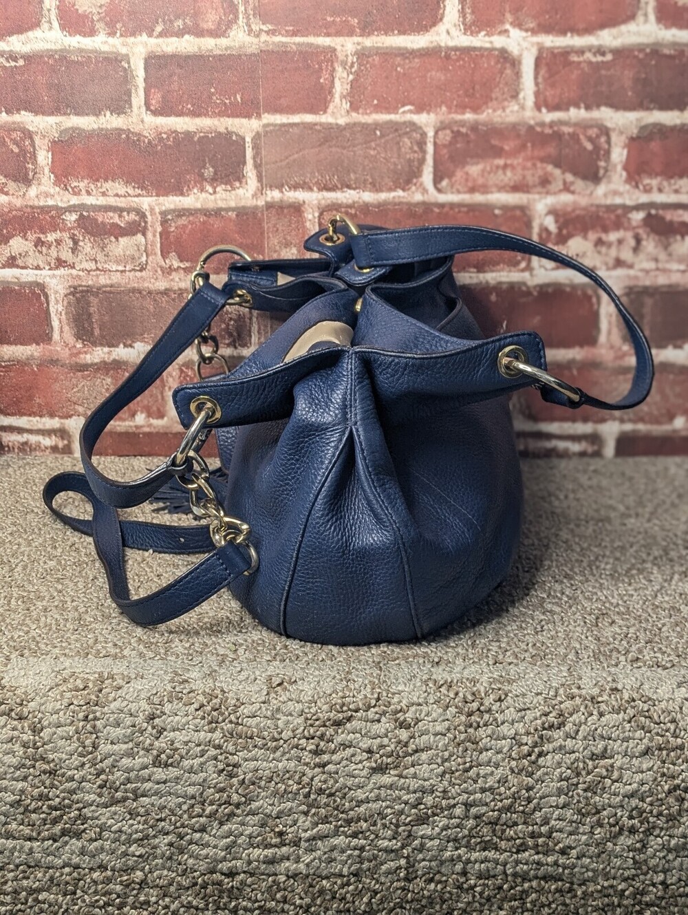 Michael Kors Fulton Hobo Shoulder Bag Navy Blue Pebbled Leather Gold Hardware - Picture 4 of 9